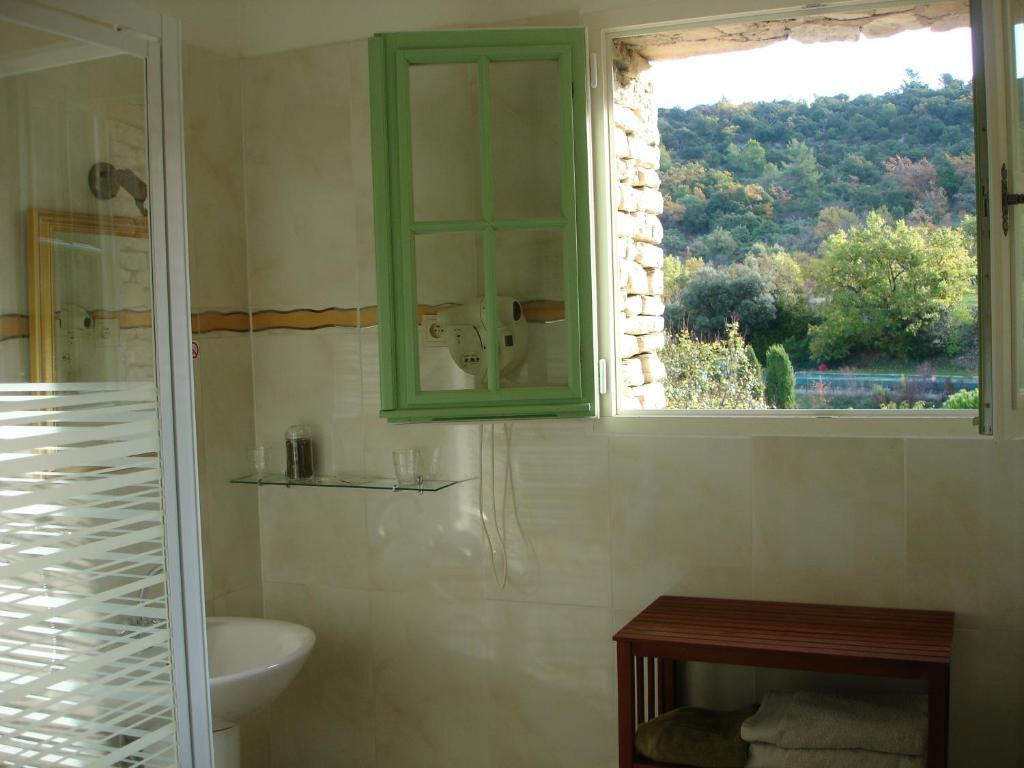 Domaine De La Grange Neuve Otel La Roque-sur-Pernes Oda fotoğraf